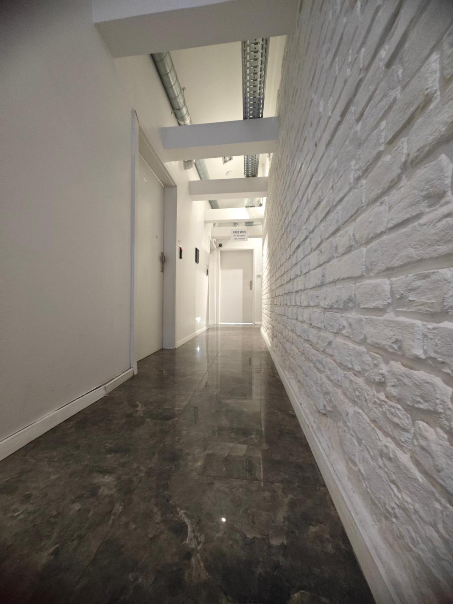Apartamenty Wilcza - City Center Варшава Екстериор снимка